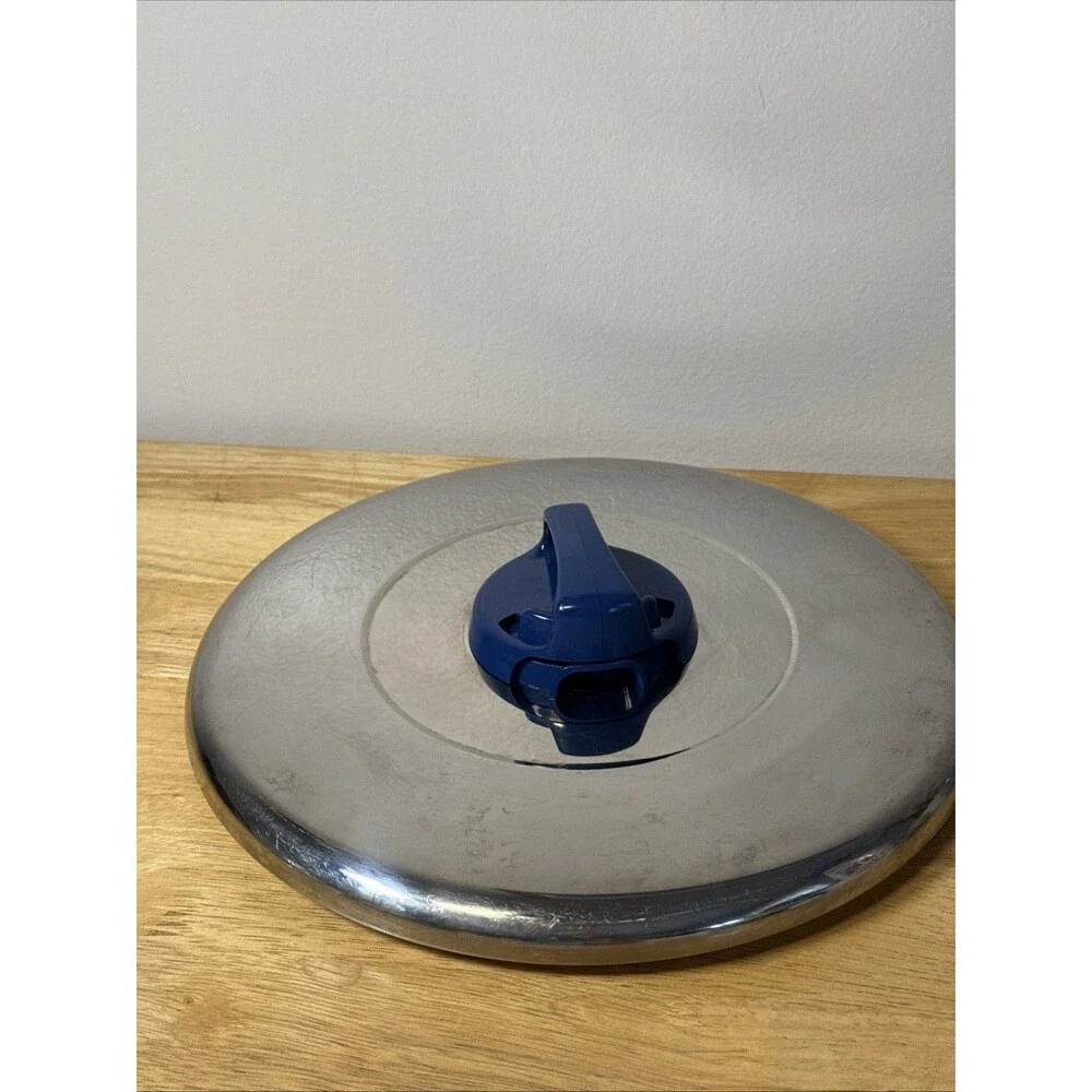 T-Fal Pot Pan Vented Lid Only 10.5” Outer Edge, 10” Inner Lip, Blue Handle Vtg